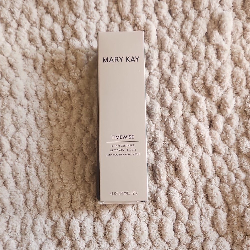 Mary Kay TimeWise 4-in-1 Cleanser - Cream